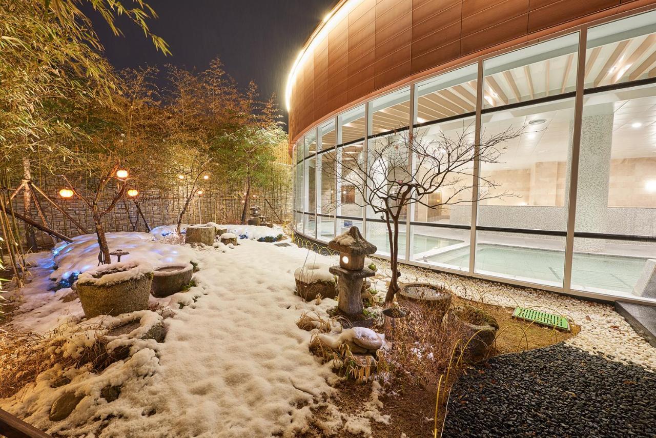 Sono Belle Cheongsong Hotel Екстериор снимка